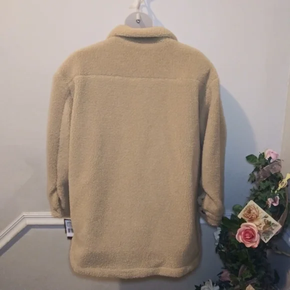 Koolaburra By UGG Doe Tan Relaxed Sherpa Shacket - Picture 11 of 16